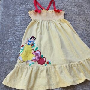 Disney Snow White Yellow Embroided Dress Red Bows, Toddler‎ Girl Size 7/8